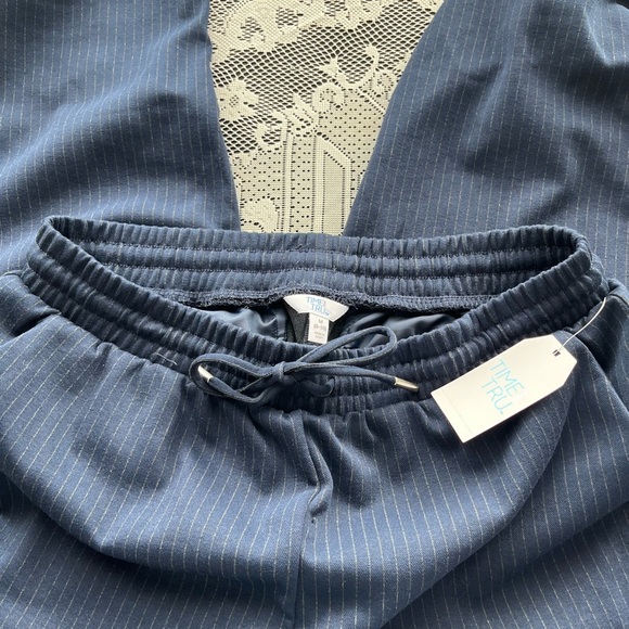 Time and Tru Women's Dress Pants - Navy Pinstripe - Picture 2 of 3